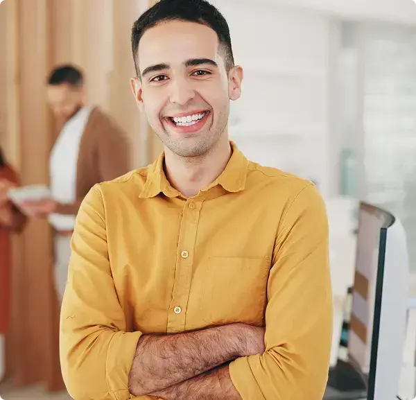 Colaborador de Holaluz trabajando